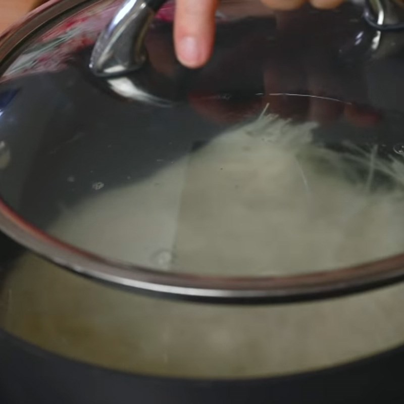 Cách làm mì lạnh sữa đậu nành (Kongguksu) Hàn Quốc thơm ngon chuẩn vị - Hình 15