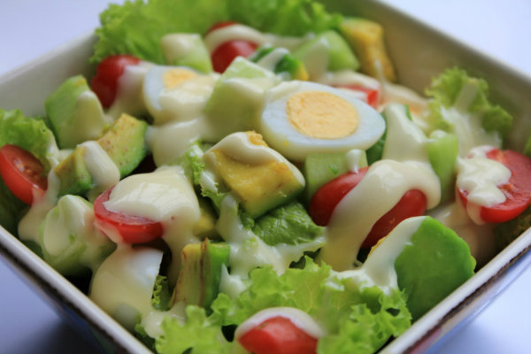 Cách làm salad trái bơ dịu mát giải nhiệt - Hình 1