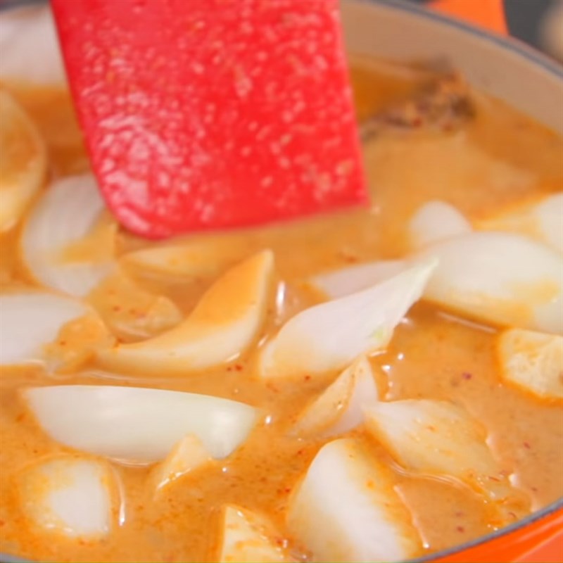 Cách làm sốt và nấu cà ri massaman chuẩn vị Thái, đơn giản tại nhà - Hình 26
