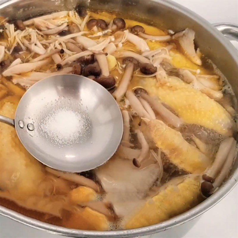 Cách nấu miến gà với nấm thơm ngon hấp dẫn, cực nhanh chóng - Hình 9