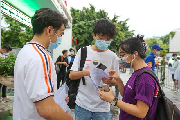 Hà Nội: Gần 600 thí sinh vắng mặt trong buổi thi môn Toán - Hình 1