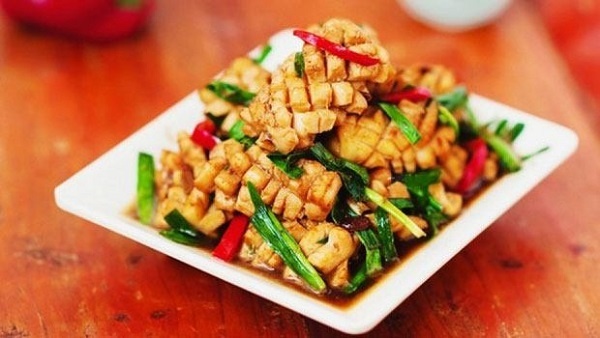 Mực ống làm món gì ngon? Thử ngay 4 món ngon từ mực ống dễ làm, đổi vị cho cơm nhà thêm hấp dẫn - Hình 4
