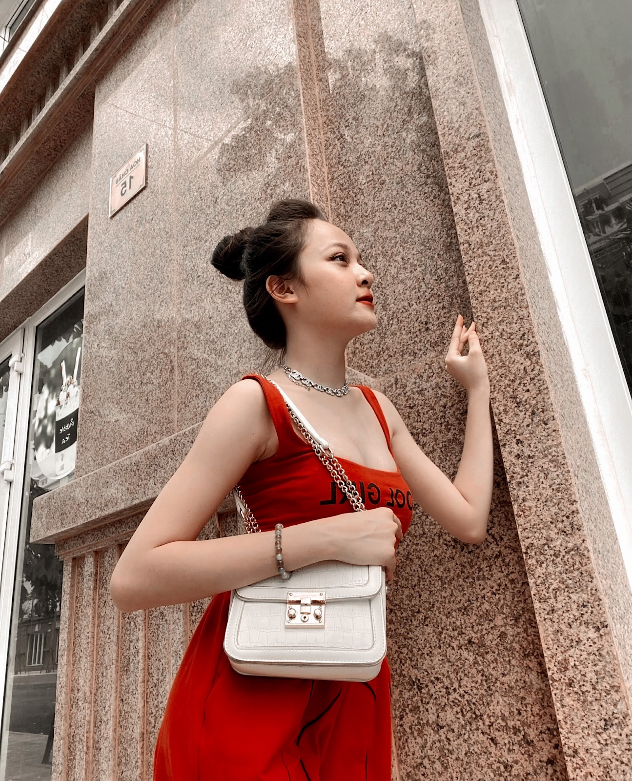 Nguyễn Trần Ngân Hà: Hot girl 2k5 gây choáng với khả năng kiếm tiền giỏi ngay trên ghế nhà trường - Hình 2