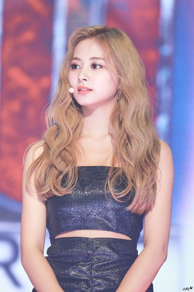 Những Idol K-pop giỏi kiếm tiền nhất trong các nhóm nhạc là ai? - Hình 6
