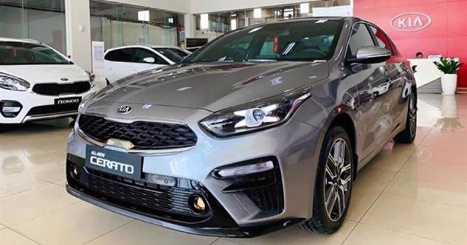 Những mẫu ô tô ăn khách đang được hỗ trợ 100% lệ phí trước bạ - Hình 1