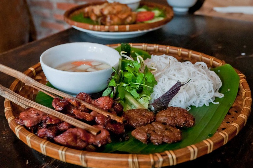 Tạp chí Anh gợi ý ăn bánh xèo ở TP.HCM - Hình 4