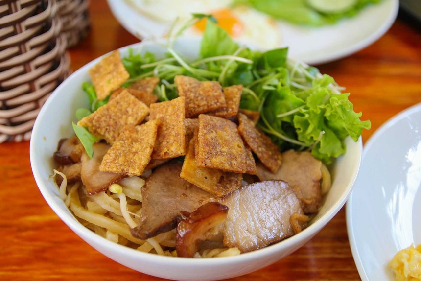 Tạp chí Anh gợi ý ăn bánh xèo ở TP.HCM - Hình 6