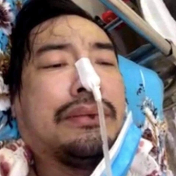 Việt Quang về nhà điều trị bệnh viêm phổi nặng sau thời gian nằm viện - Hình 3