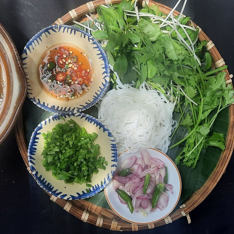 Cách nấu bún giò heo Quảng Ngãi chuẩn vị đậm đà, thơm ngon cực đơn giản - Hình 5