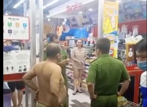 Mới: Vụ người phụ nữ không đeo khẩu trang - mẹ ruột bất lực: Nó tâm thần mới nói vậy - Hình 7