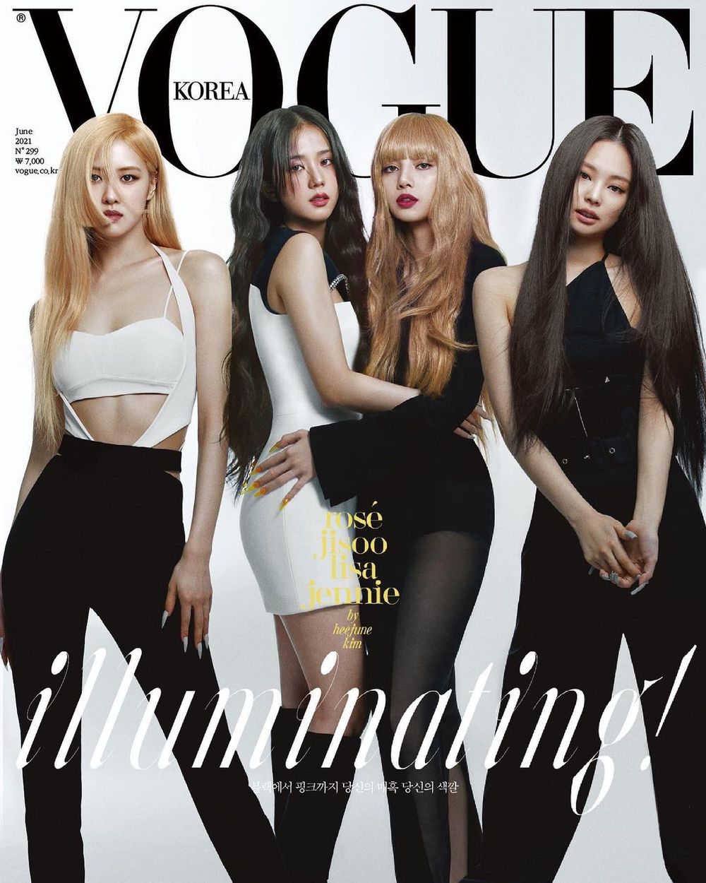 Năm 2021 ảnh chụp nhóm của BLACKPINK chỉ đếm trên đầu ngón tay nhiều nhất  là poster thành tích