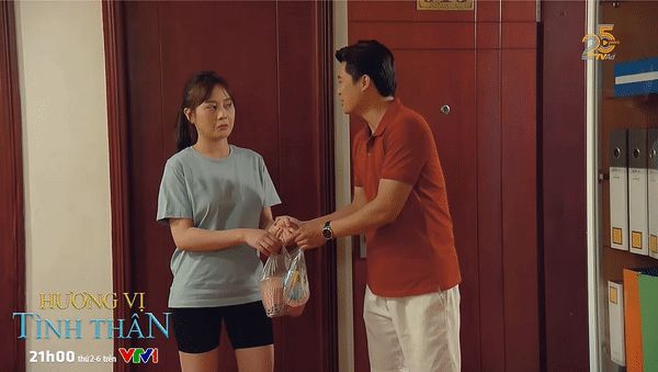 Hương vị tình thân trailer tập 11 (p2): Nam quay lại nhà Long sau 3 năm, bà Xuân muối mặt khi ông Khang nói hãy lánh tạm ra ngoài - Hình 5