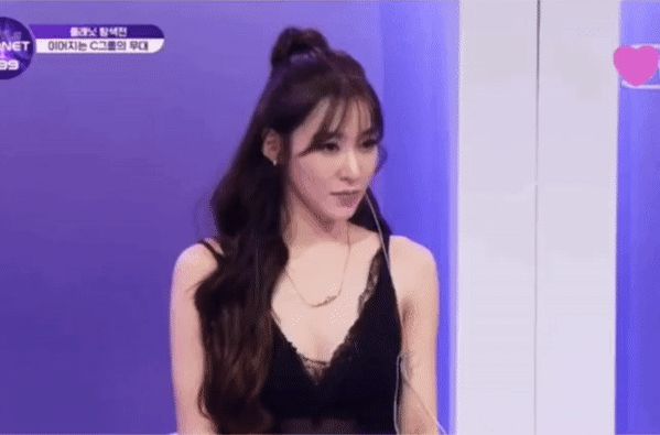 Thí sinh show Mnet cover hit Twinkle của TaeTiSeo (SNSD) nhưng biểu cảm của Tiffany sao thế này? - Hình 11