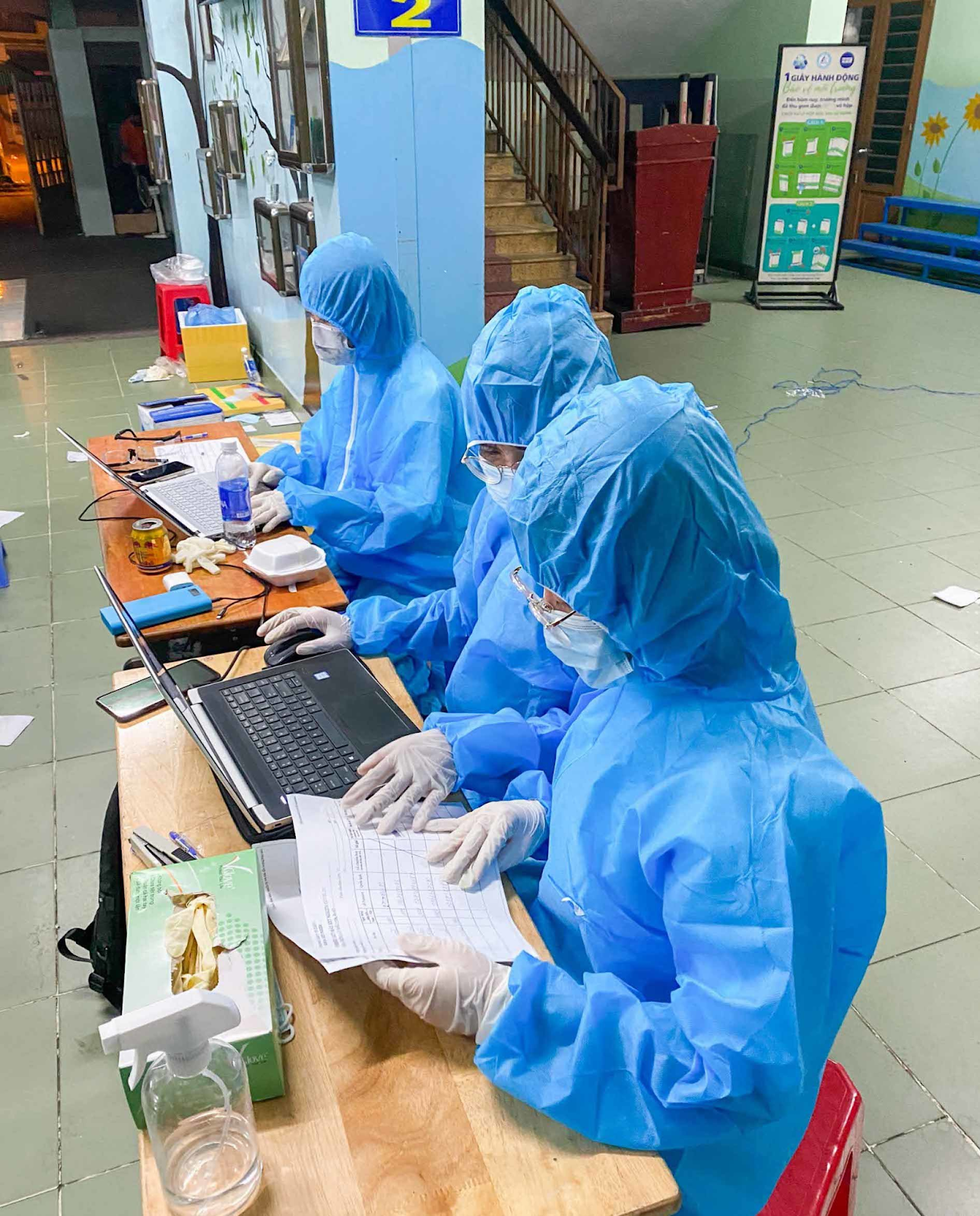 Nóng: Chủ trọ khóa cửa khiến nữ sinh tìm chỗ ngủ trong đêm vì đóng tiền muộn 5 ngày - Hình 1