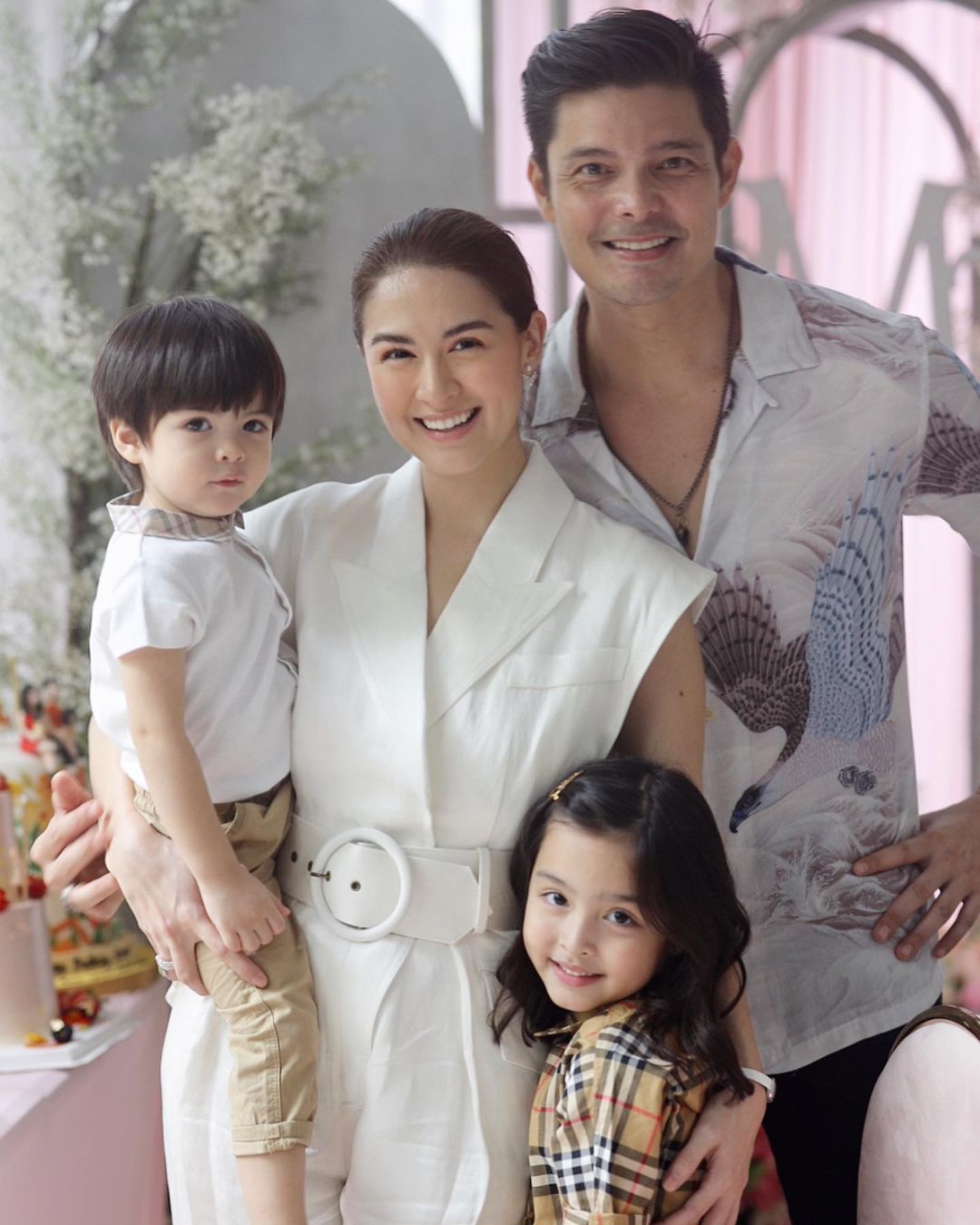 Competing with the most beautiful mother in the Philippines, Song Hye Kyo scored better than Marian Rivera thanks to a detail that few people noticed - Photo 1