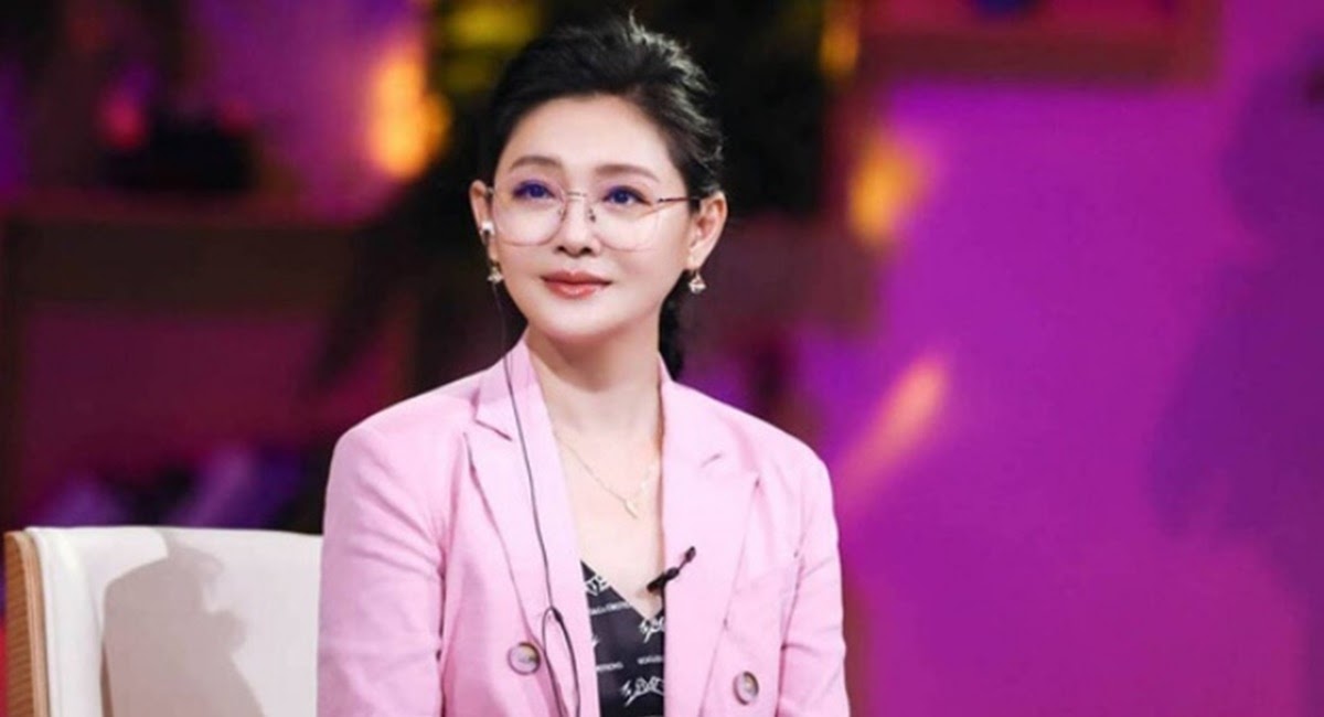 Từ Hy Viên lộ diện sau ồn ào hôn nhân với Uông Tiểu Phi - Hình 4