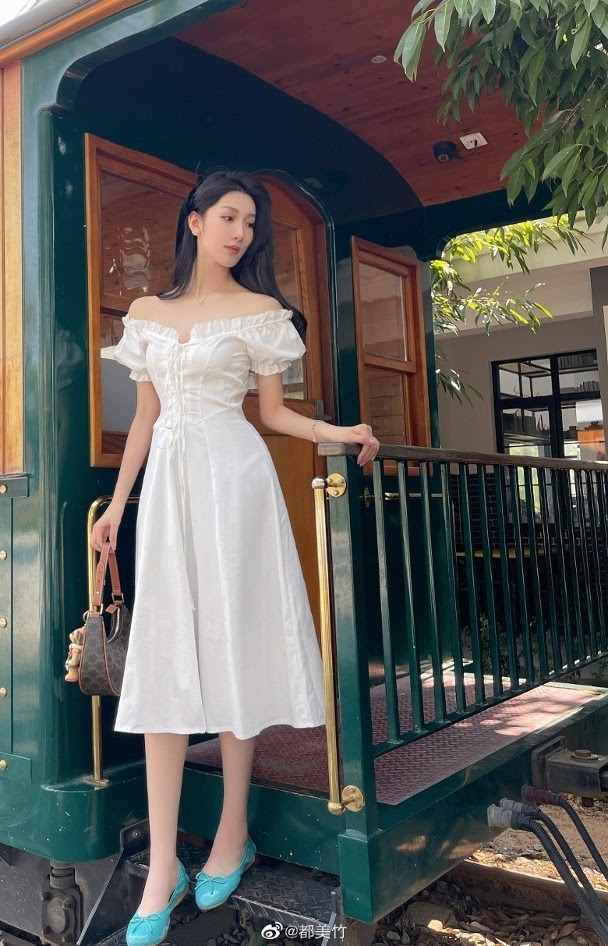 Bố Ngô Diệc Phàm từ chối cứu con, Đô Mỹ Trúc trả giá những gì sau scandal? - Hình 5