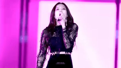 Jennie (BLACKPINK) ngại ngùng thừa nhận đã xem fancam chính mình, Knet gật gù: Nếu là cô ấy tôi cũng sẽ xem mỗi ngày! - Hình 4