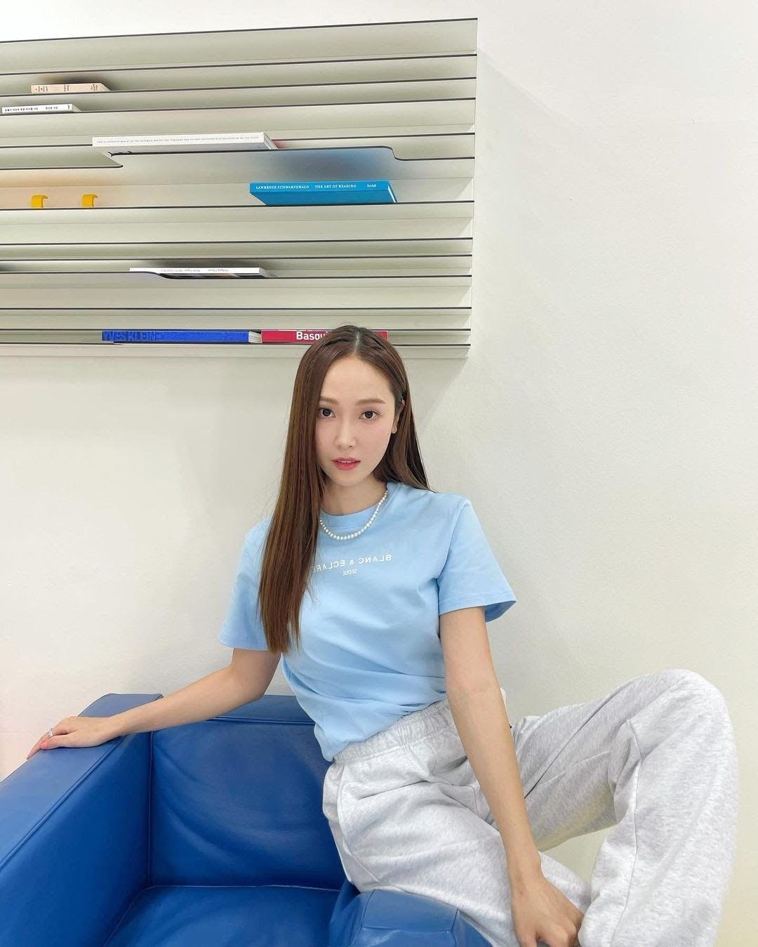 Jessica Jung (SNSD) là fan ruột của BLACKPINK khiến netizen sửng sốt - Hình 1