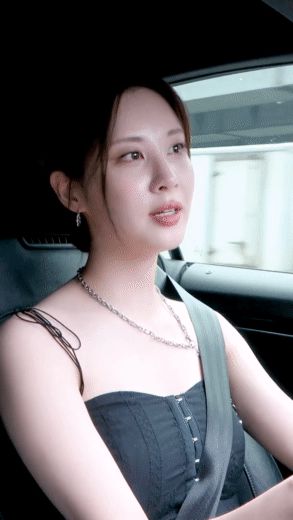 Seohyun (SNSD) cover hit của IU vừa xinh vừa hay ngang ngửa bản gốc, fan réo gọi Hyoyeon mời cả thế giới mà bỏ sót cô em chất lượng nè! - Hình 1