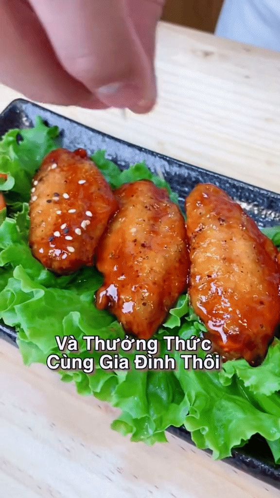 Cánh gà sốt chị ong nâu nâu - từ già đến trẻ ai cũng thích mê! - Hình 1