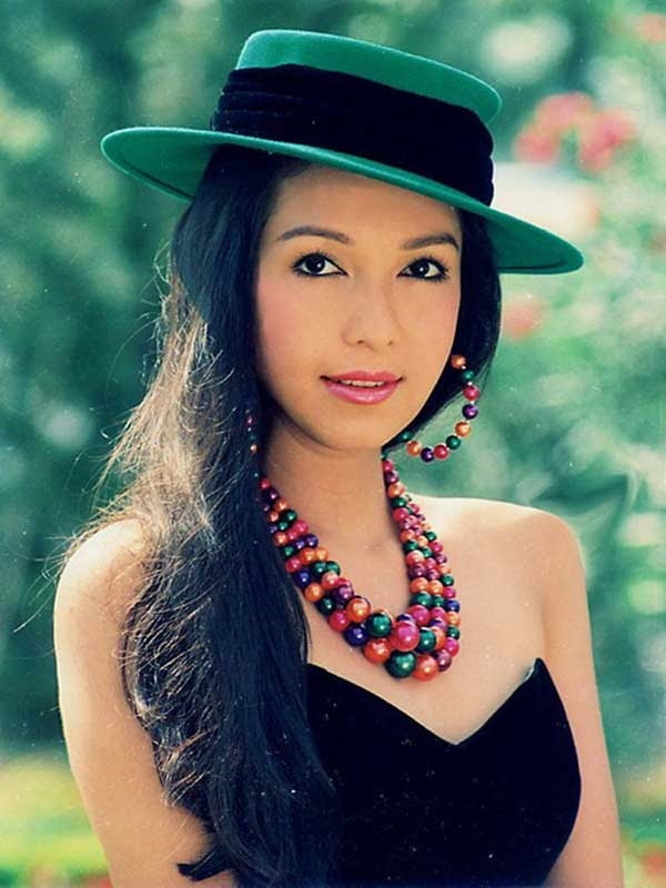 Diễm My 6x - Nữ hoàng ảnh lịch hồng nhan nhưng không bạc phận viên mãn bên chồng đại gia - Hình 1