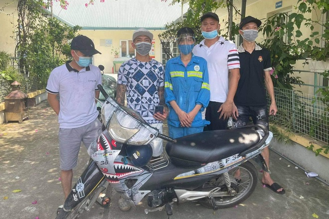  4 đối tượng cướp xe máy nữ công nhân môi trường đã sa lưới - Hình 6