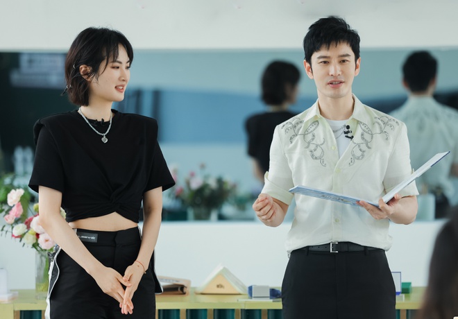 Ái nữ tập đoàn Huawei bị chê - Hình 1