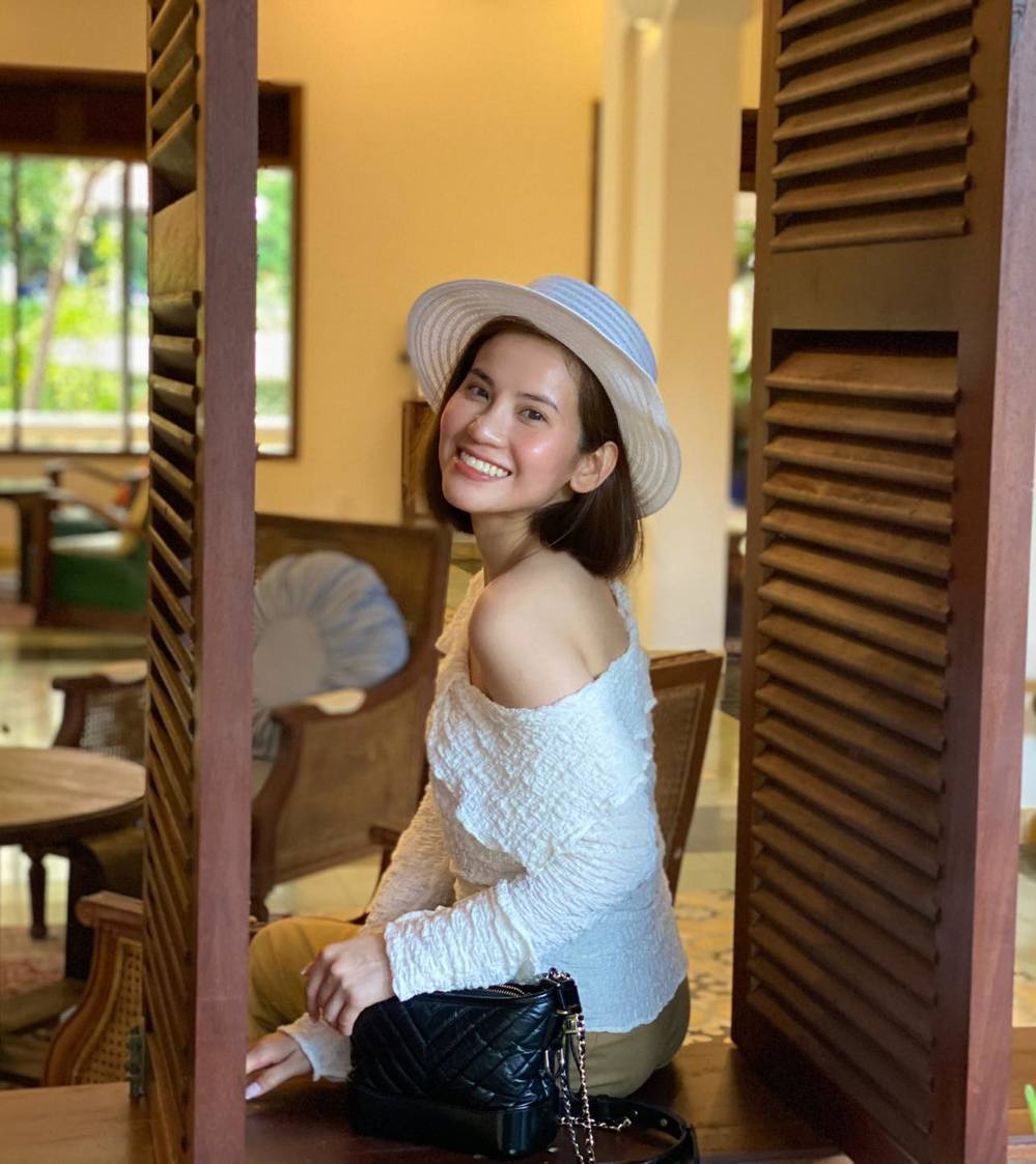 Bạn gái Anh Đức phản pháo khi người yêu bị chê bai không điển trai - Hình 6