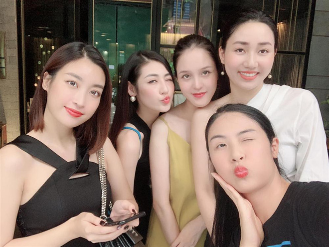Bóc chiêu hack dáng của Hoa hậu: Phạm Hương - HHen Niê gây lú nặng, nhìn Đỗ Mỹ Linh không biết khóc hay cười - Hình 18