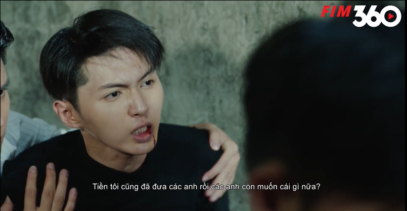 'Chàng quản gia của anh' tập 11: Hồng Anh Kichii bị chủ nợ truy sát, cậu chủ vì bảo vệ crush nên trọng thương - Hình 9