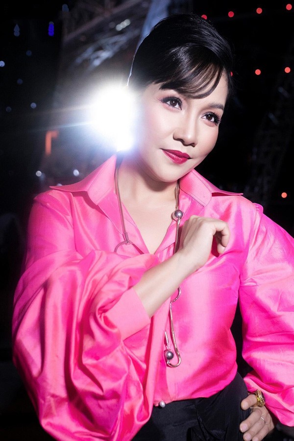 Đã từng có Diva Mỹ Linh ăn mặc chất hơn cả con gái Mỹ Anh hiện tại - Hình 26