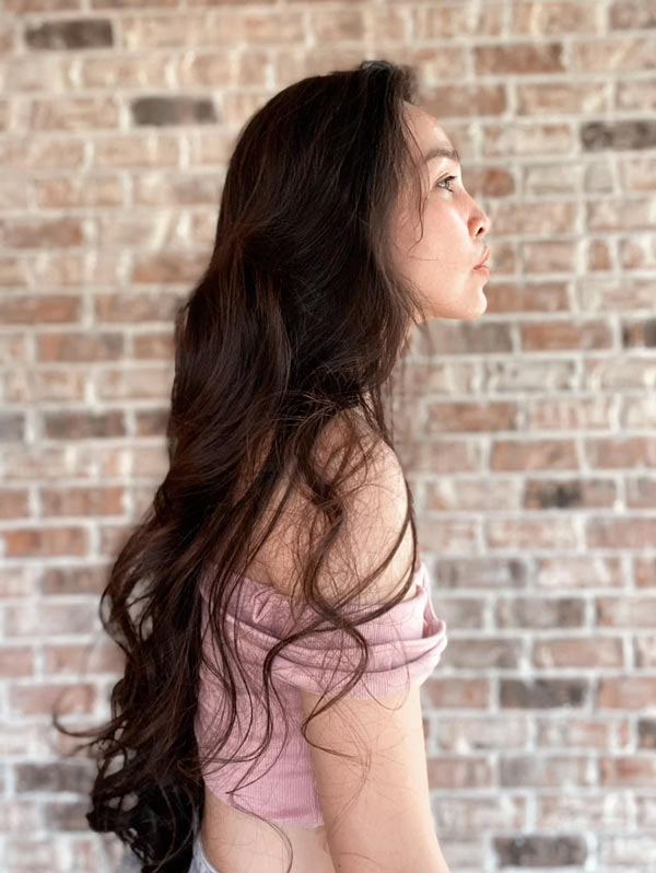 Lộ chiếc quần ren lưới bên trong Hiền Thục vẫn được khen hết lời - Hình 2
