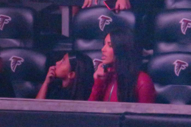 Xôn xao tin Kim Kardashian và Kanye West tái hợp sau nửa năm ly hôn, nàng tận 2 lần làm 1 việc đáng nghi này - Hình 1