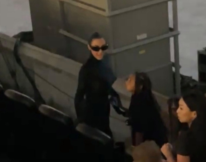Xôn xao tin Kim Kardashian và Kanye West tái hợp sau nửa năm ly hôn, nàng tận 2 lần làm 1 việc đáng nghi này - Hình 4