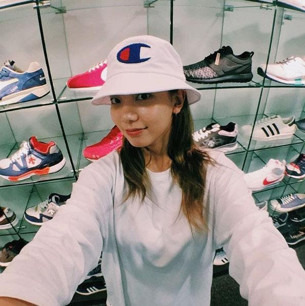 Yoon Sol của Nevertheless: Trong phim vốn đã ngầu mà ngoài đời style cũng cool không kém - Hình 4
