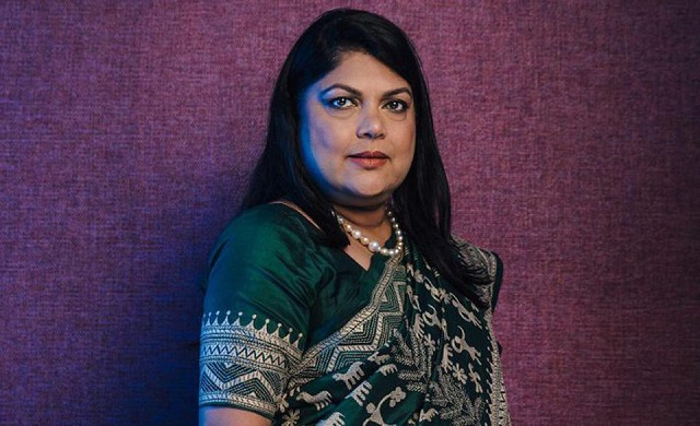 Falguni Nayar: Từ nhân viên ngân hàng đi bán mỹ phẩm trở thành nữ tỷ phú giàu thứ 2 Ấn Độ - Hình 6