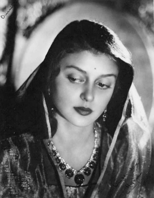 Gayatri Devi - Hoàng hậu đẹp nhất Ấn Độ và những góc khuất cay đắng trong lồng son - Hình 1