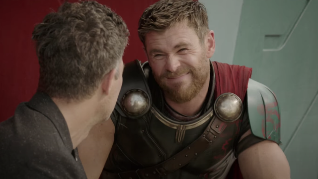 Chết cười với loạt ảnh chế tạo hình mới của Thor trong God of War: Ragnarok, cái bụng bia là điểm nhấn - Hình 8