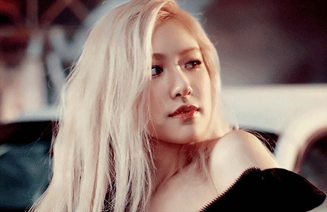 Chi phí khổng lồ cho outfit solo của 3 mẩu BLACKPINK: Danh hiệu công chúa của Jennie bay màu, Lisa và Rosé mèo nào cắn mỉu nào? - Hình 9