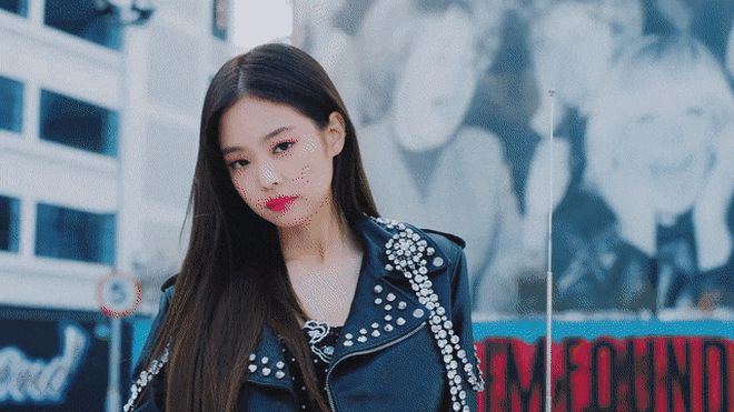 Chi phí khổng lồ cho outfit solo của 3 mẩu BLACKPINK: Danh hiệu công chúa của Jennie bay màu, Lisa và Rosé mèo nào cắn mỉu nào? - Hình 15