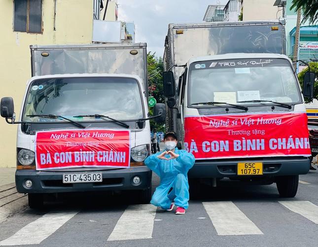 Dàn sao Việt đồng loạt tuyên bố dừng làm từ thiện - Hình 3