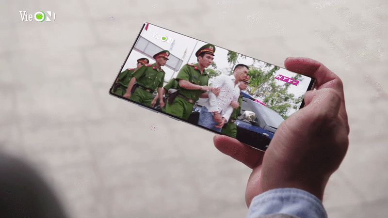 Cây Táo Nở Hoa TẬP CUỐI: Cả nhà anh Ngọc lên đời thành đại gia, Châu - Báu vỡ chum ngay ở bàn tiệc - Hình 9
