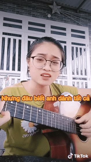 Trận battle guitar viral nhất MXH hôm nay: Đàng trai nổi hứng cà khịa crush ai ngờ đại diện nhà gái phản dame không trượt phát nào - Hình 2