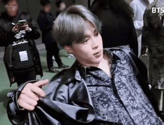 10 khoảnh khắc chứng minh Jimin (BTS) có chiếc cột sống vô cùng ổn, nhảy nhìn mê luôn! - Hình 7