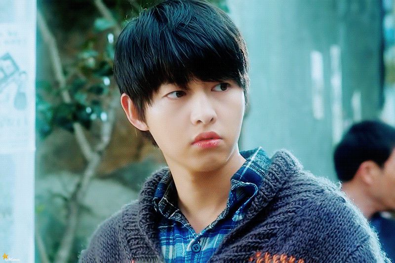 Chào tuổi mới Song Joong Ki với loạt tạo hình phim đẹp đến lịm người: Vincenzo hay anh đại úy mới là chân ái? - Hình 23