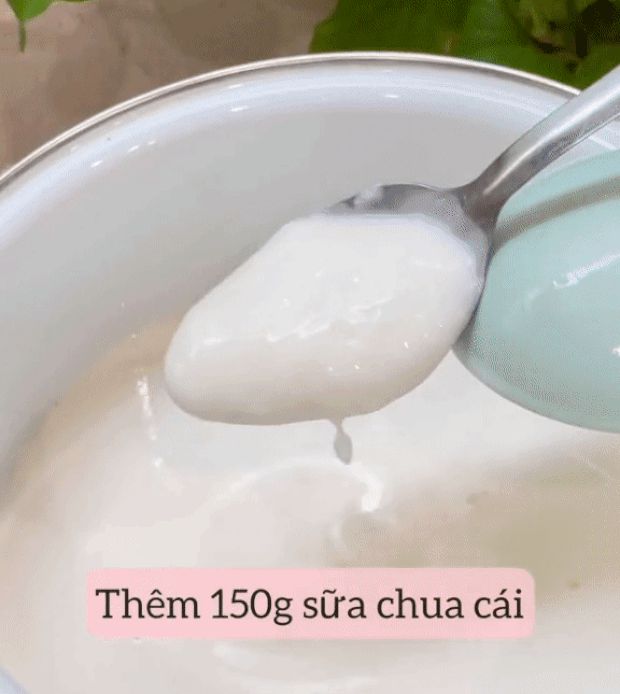 Ở nhà giãn cách phát hiện ra tự làm sữa chua Hy Lạp quá dễ, chỉ 30K mà thành phẩm ngon chẳng kém đi mua! - Hình 3