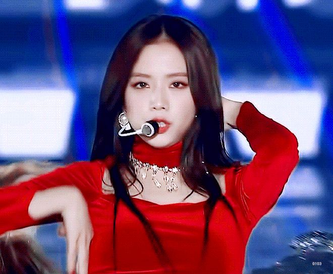 4 lần bùng nổ visual của Jisoo: Leo top trending toàn thế giới, danh xưng Miss Korea không phải để đùa đâu! - Hình 7