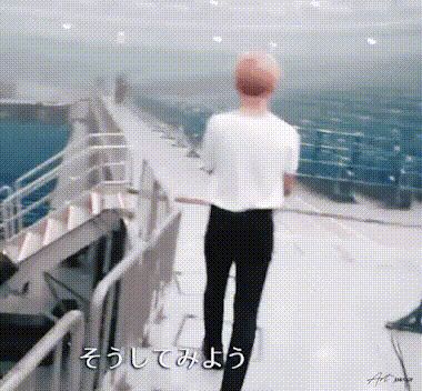 Jimin BTS biến mọi nơi thành sàn catwalk - Hình 5