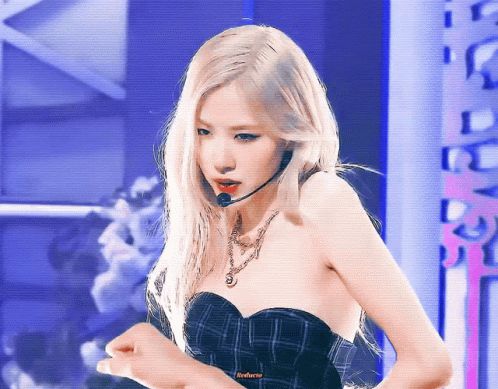 Có ai còn nhớ Rosé (BLACKPINK) thời em còn non và xanh thế nào không, nhìn cứ ngỡ chị em thất lạc với nữ idol nhà JYP này - Hình 8